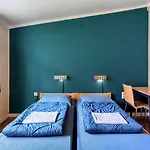 Stayokay - Fully Renovated March 2026 * Apeldoorn