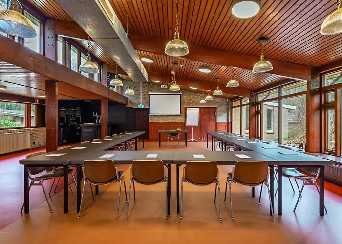 Stayokay - Fully Renovated March 2026 Vandrerhjem