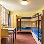 بيت شباب Stayokay - Fully Renovated March 2026