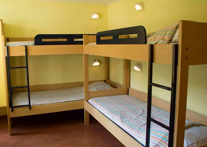 Stayokay - Fully Renovated March 2026 * Апелдорн