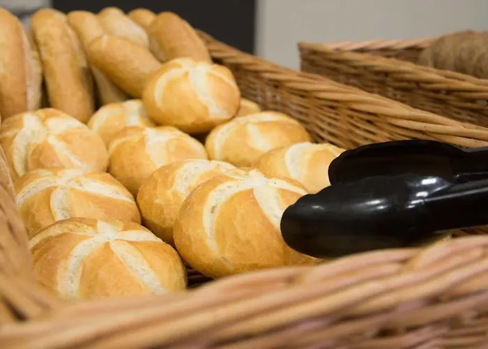 Stayokay - Fully Renovated March 2026 호스텔 아펠도른